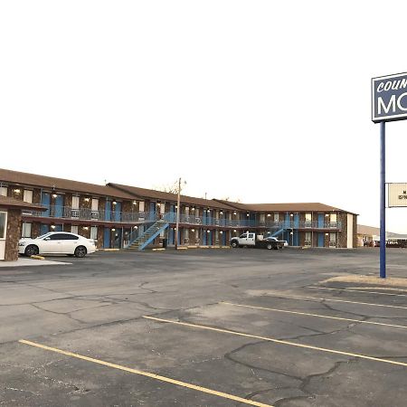 Country Inn Motel Waukomis Экстерьер фото